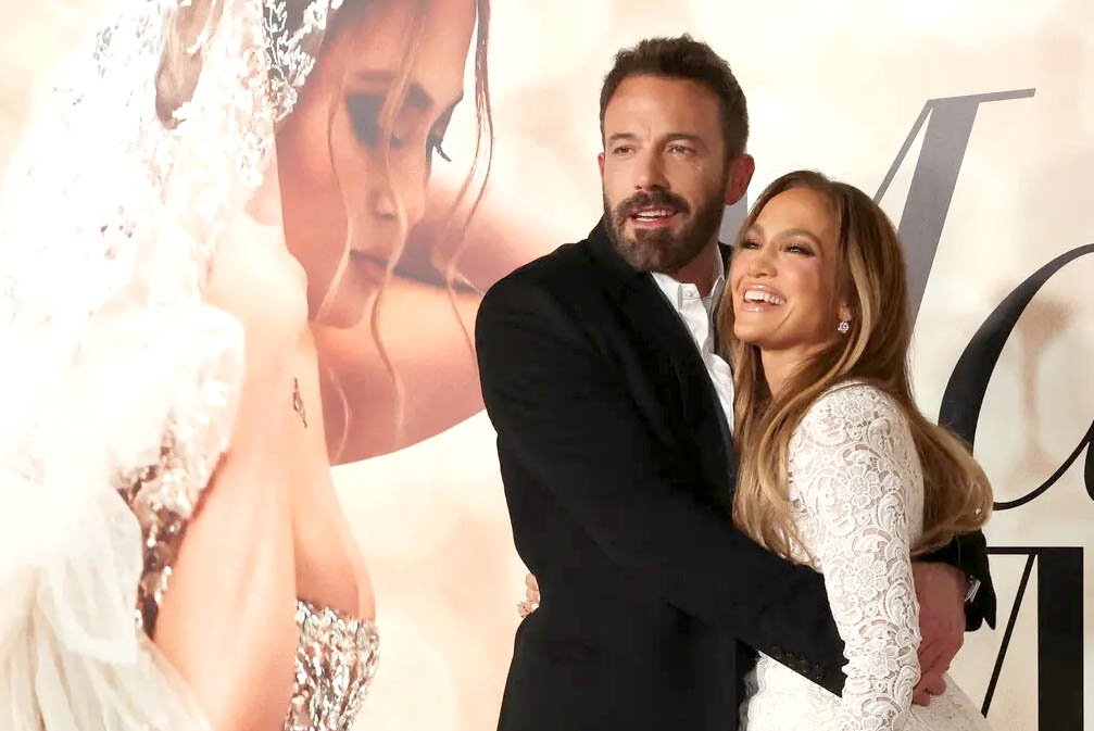 Jennifer Lopez și Ben Affleck, nuntă la miezul nopții în Las Vegas