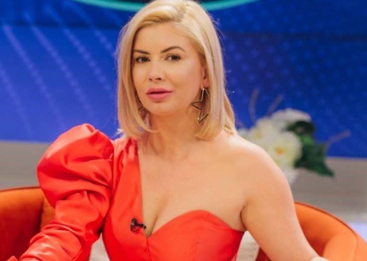 O frumoasă prezentatoare TV din Cluj a învins CANCERUL. Mărturii cutremurătoare