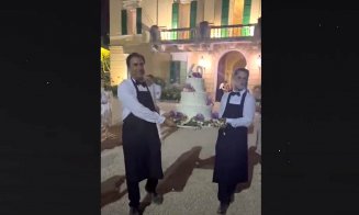 Rareş Bogdan şi-a sărbătorit frumoasa soţie în Italia
