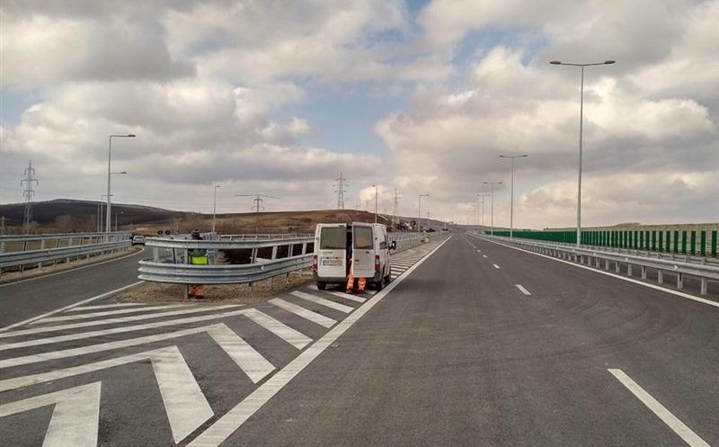 Atenţie, şoferi! Circulaţie restricţionată pe A3 Câmpia Turzii - Nădăşelu