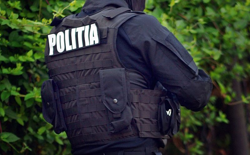RAZIE în Cluj cu polițiști, jandarmi şi inspectori antifraudă. Local închis pentru 30 de zile şi amenzi de 20.000 lei
