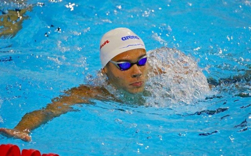 O nouă reușită pentru David Popovici. Sportivul român s-a calificat în finală la 100 m liber de la Lima