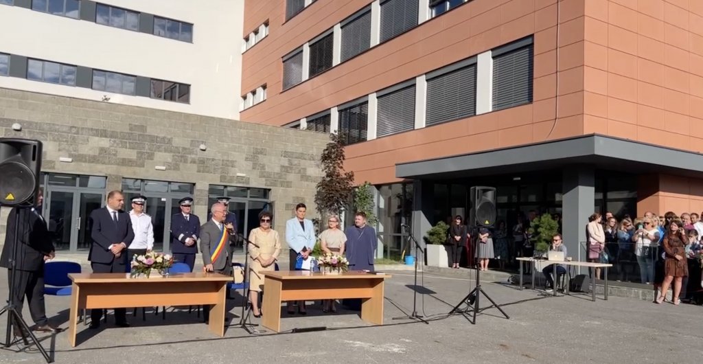 Primarul Clujului, mesaj la început de an școlar: "să investiți în carte și în educație!"