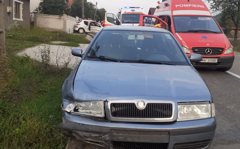 ACCIDENT în Cluj: A intervenit descarcerarea pentru două victime cu diverse traumatisme