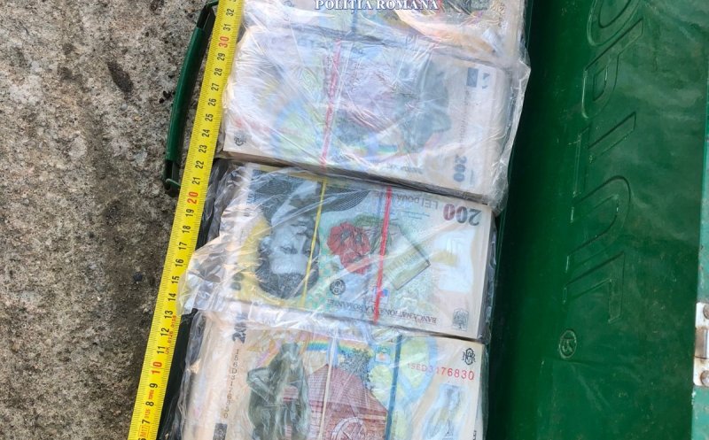 460.000 de lei îngropaţi în pământ de hoţii de cupru