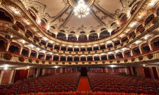 Opera Națională din Cluj-Napoca, la zi de sărbătoare. A împlinit 103 ani