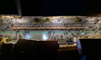 Midnight Snack, la Zlele Clujului! Cea mai mare masă din oraş a fost întinsă pe strada Napoca