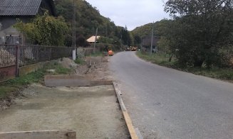 Se asfaltează un nou drum județean din Cluj