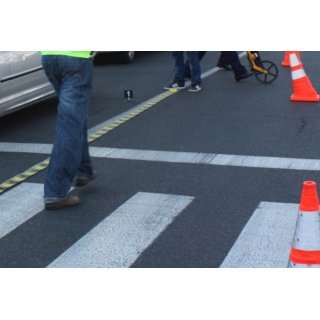 Accident Cluj: Adolescent lovit de mașină pe trecere de pietoni