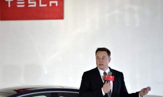 Cel mai bogat om al lumii are și el probleme cu banii. Elon Musk a vândut acțiuni Tesla în valoare de aproape 4 mld. dolari