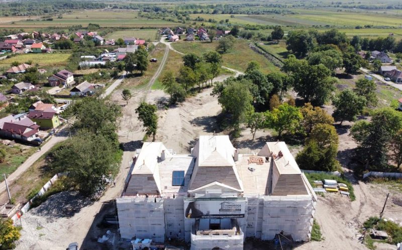 În ce stadiu sunt lucrările la Castelul Banffy din Bonțida. IMAGINI de pe șantier