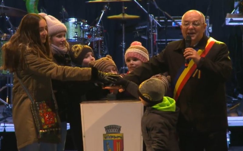 S-a aprins iluminatul festiv la Cluj-Napoca