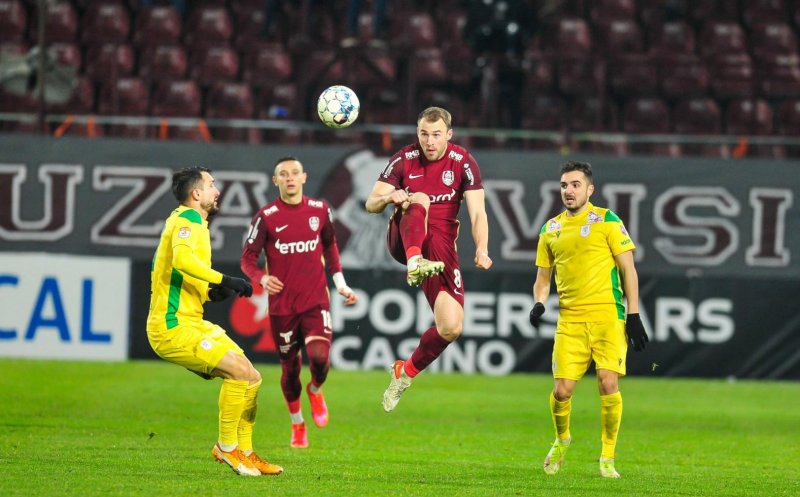 Mutare surprinzătoare. Runar Sigurjonsson se întoarce în Superligă