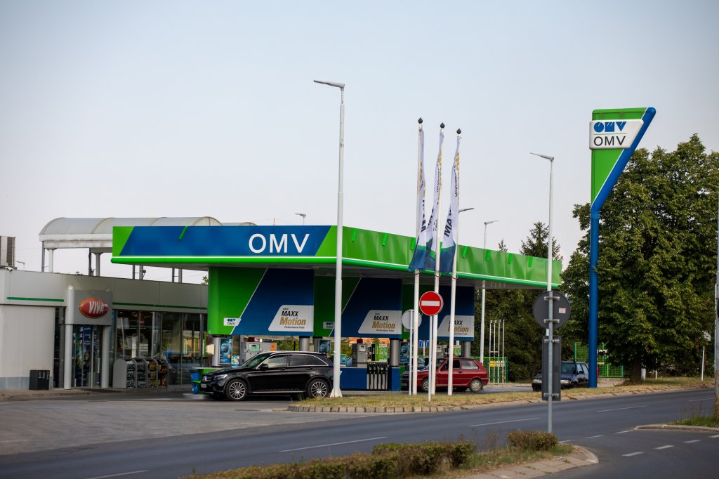 Austriecii își vând din afaceri șeicilor. 25% din OMV va fi preluat de un gigant din Abu Dhabi. Grupul austriac are afaceri de peste 20 mld. în România