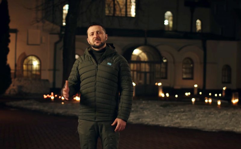 Zelenski, mesaj la primul Crăciun în război: ”Nu vom aştepta un miracol, deoarece îl creăm noi înşine”