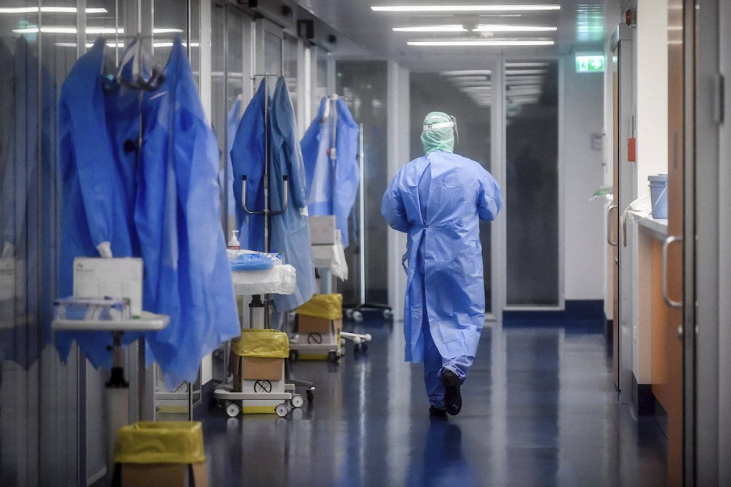 Unul dintre cei mai cunoscuţi medici din perioada pandemiei de COVID, acuzat de conflict de interese