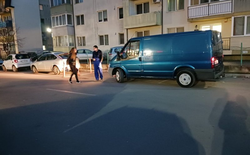 ”Bătăușa” din Floreşti, care a lovit un bărbat pentru că a staționat câteva minute pe parcarea ei, s-a ales cu DOSAR PENAL