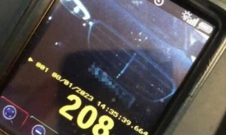 Un șofer din Cluj a fost prins de radar cu 208 km/oră pe A1