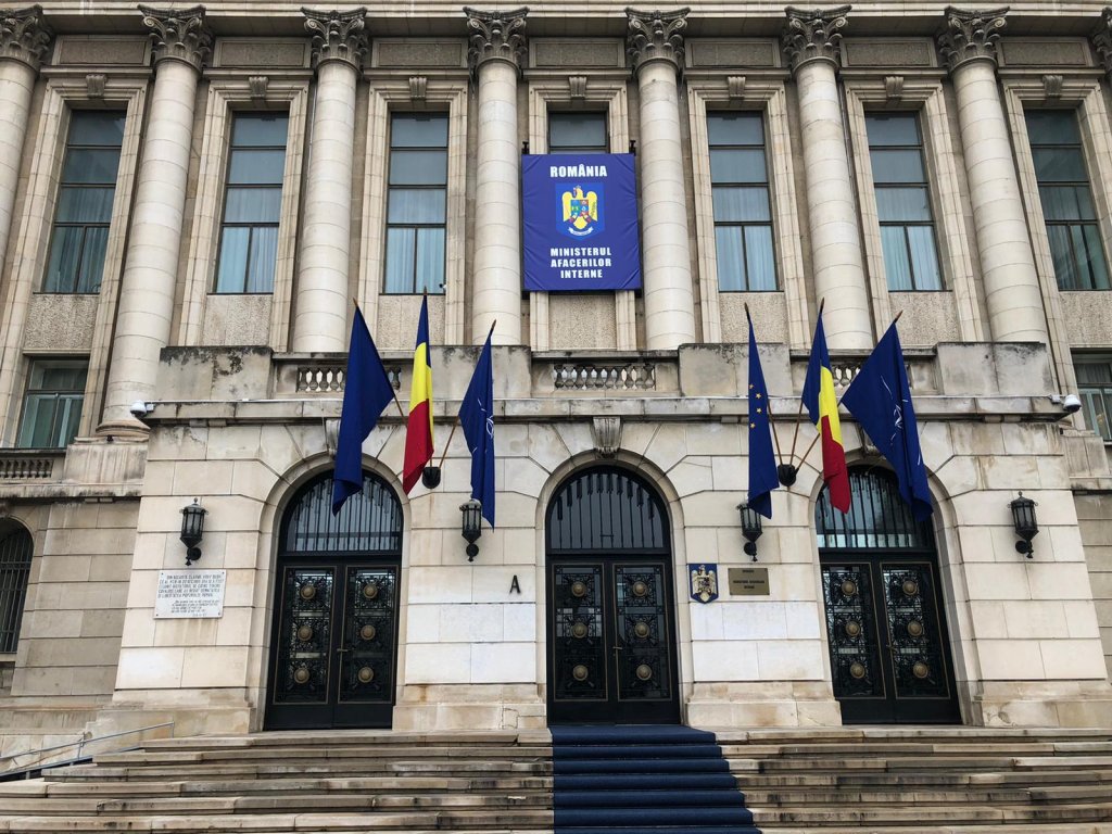 Analiza lui Cosmin Gușă: Miza scandalului de plagiat de la vârful MAI ar fi tocmai MAI