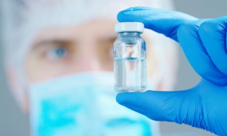 SUA semnalează o posibilă legătură între vaccinul Pfizer/BioNTech şi un risc de AVC