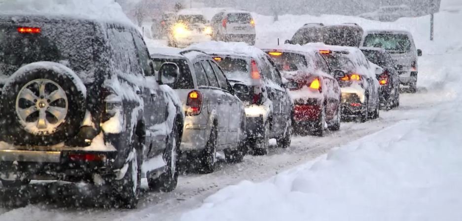 Recomandările Poliției din Cluj pentru circulație mai sigură în condiții de iarnă