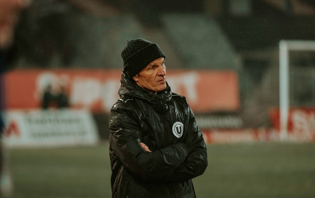 Ioan Ovidiu Sabău, supărat pe centralul Barbu: "N-ar mai trebui să arbitreze "U" Cluj"