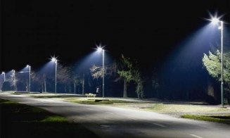 Continuă modernizarea iluminatului public pe străzile comunei Florești. Vestea bună dată de primarul Pivariu