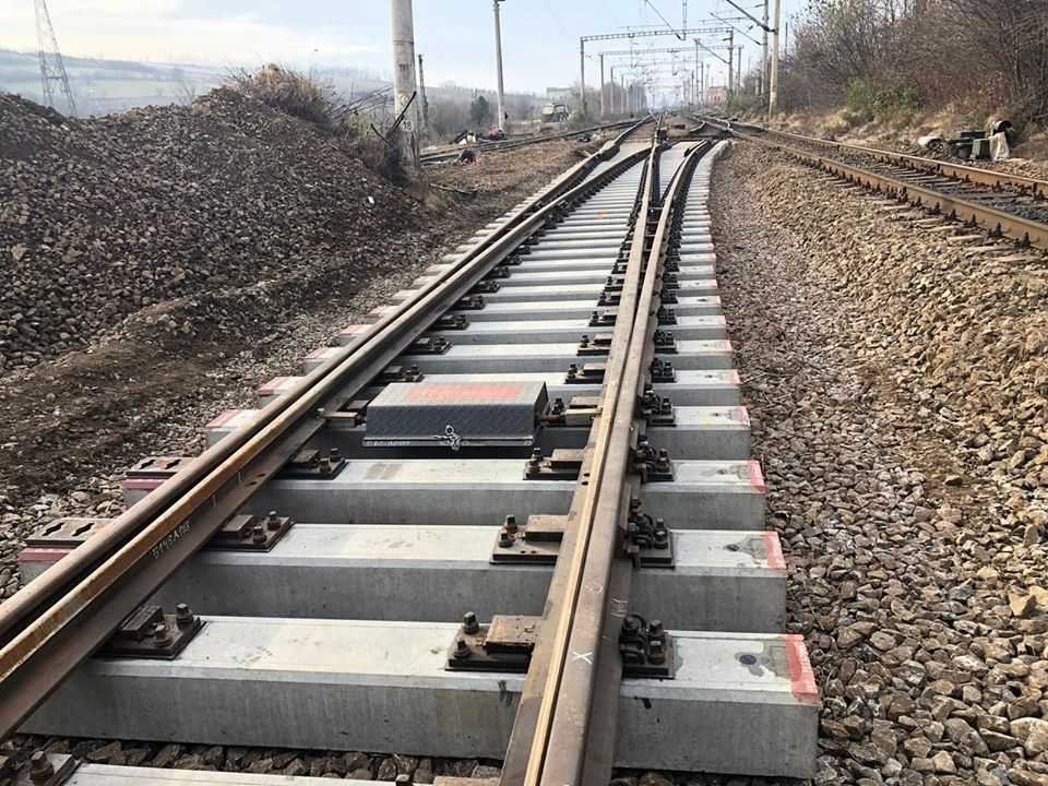 Contractul din PNRR pentru modernizarea liniei Cluj-Napoca – Oradea se judecă la Curtea de Apel București