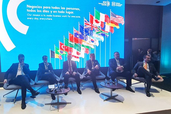 Președintele CCIR, dl. Mihai Daraban, a participat la forumul „Oportunități de afaceri cu regiunile lumii”, organizat de WCF, la Bogota