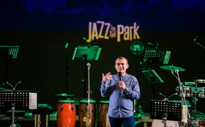 Culisele Jazz in the Park 2023 / Music Gallery, proiectul care prezintă muzica sub forma unei expoziții