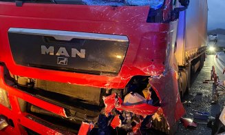 Accident GRAV pe Cluj-Oradea. O persoană resuscitată și mai mulți răniți/ UPDATE: Două persoane au murit