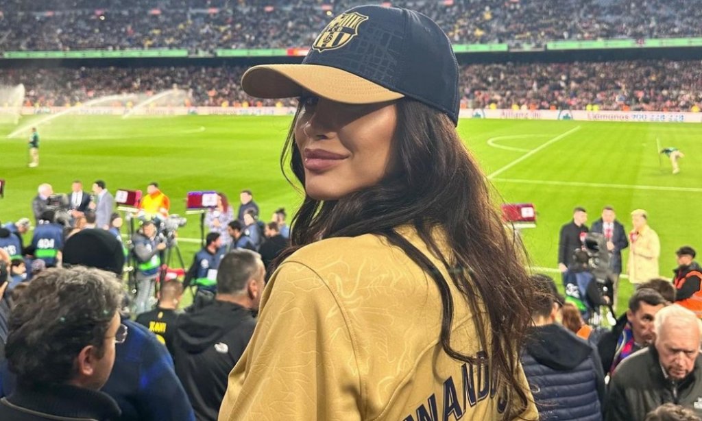 ”Credea că mergem la Cluj, dar l-am dus la Barcelona”. O vedeta TV din România a urmărit pe viu El Clasico