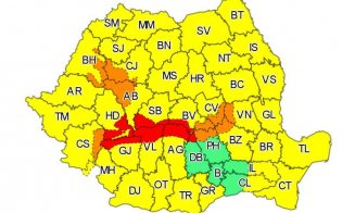Cod roşu de vânt puternic în 7 judeţe, Cod galben în aproape toată ţara
