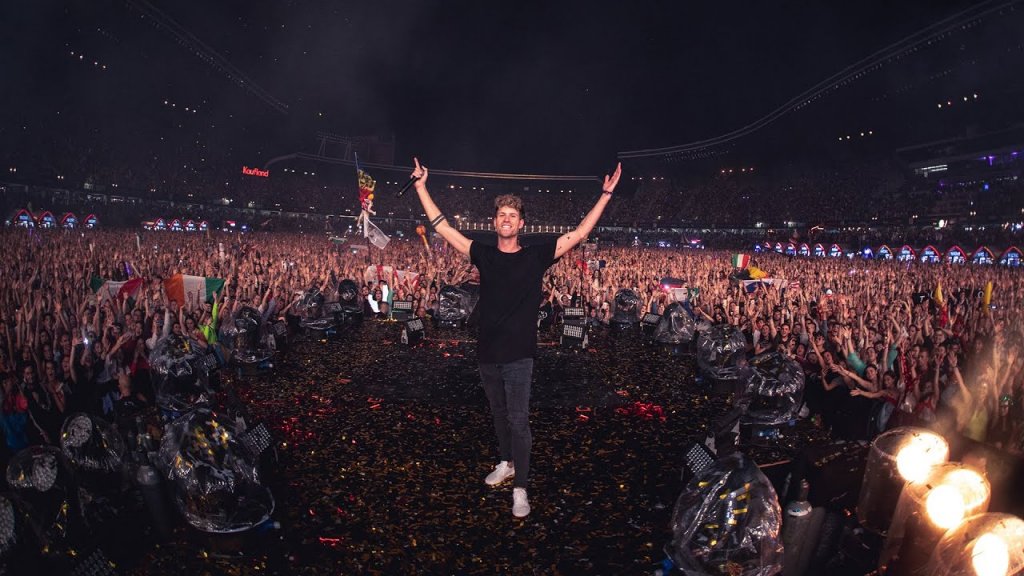 Tujamo, unul dintrei cei mai iubiți DJ de la Untold, se întoarce la Cluj