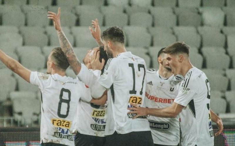 Universitatea Cluj evoluează azi pe terenul celor de la UTA