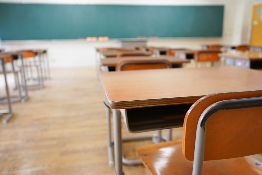 Noi detalii despre cazul profesoarei înjunghiate de un elev: "A scos briceagul și i l-a pus la gât"