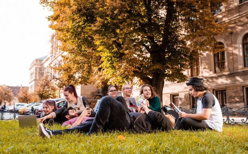 Turcan: "Studenţii pot obţine credite avantajoase, iar statul va garanta aceste împrumuturi"