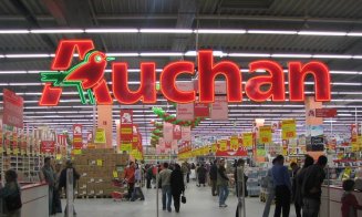 O angajată Auchan umilită de companie a câștigat la Tribunalul Cluj și primește daune morale de mii de euro