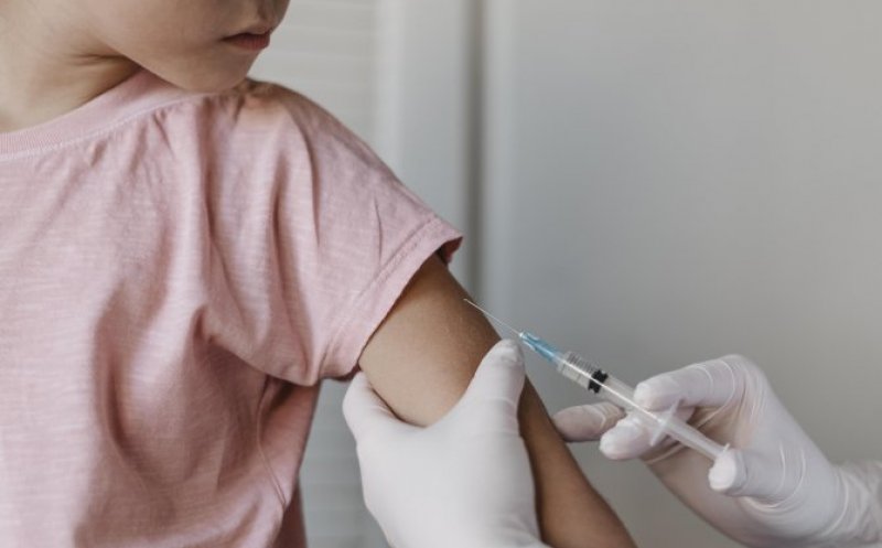 Risc de EPIDEMII? Românii și-au pierdut din încrederea în vaccinurile pentru COPII după pandemia de COVID