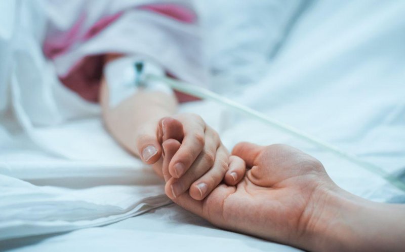 Drama unui băiețel care a fost diagnosticat greșit. A crezut că are amigdalită, însă a aflat că are cancer