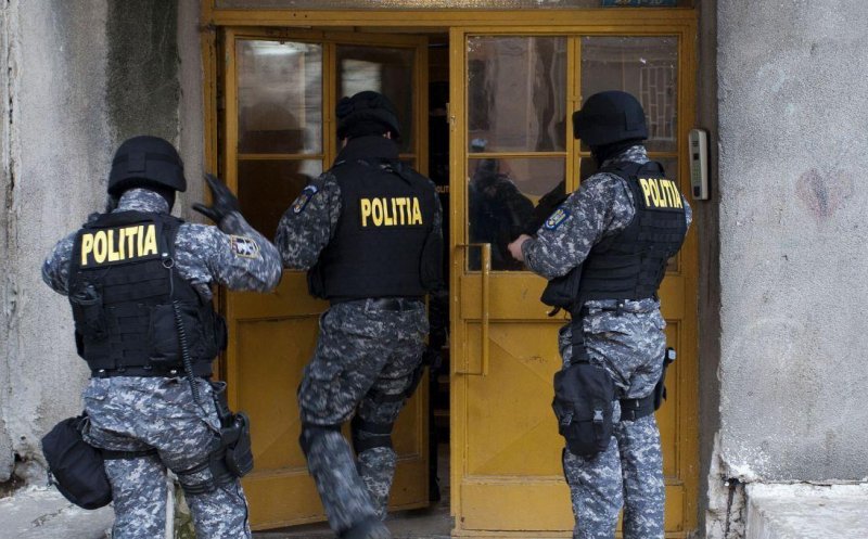 Persoane cu handicap supuse la muncă forțată. Polițiștii clujeni au destructurat rețeaua de traficanți