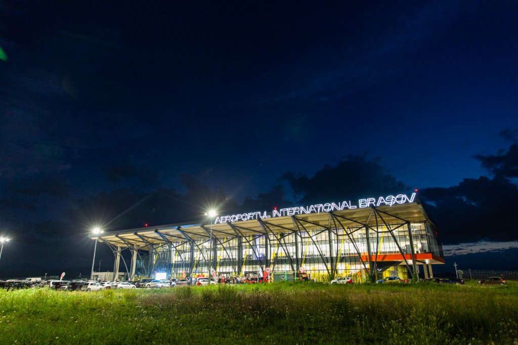 O lună până la inaugurarea Aeroportului Internațional Brașov / Concurență sau NU pentru Aeroportul din Cluj? Ce spune Ciceo