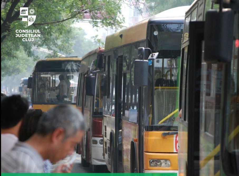 Peste 100 de trasee de transport persoane din județul Cluj, scoase la licitație! Până când se pot depune oferte