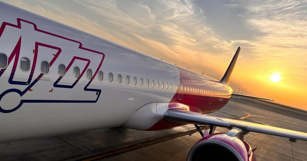 Wizz Air suspendă 12 rute din România. Aeroportul Cluj, pe lista ajustărilor / Banii luați, curse anulate