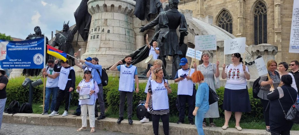 Greva continuă! Profesorii nu vor să semneze niciun acord, nici dacă e girat de Iohannis