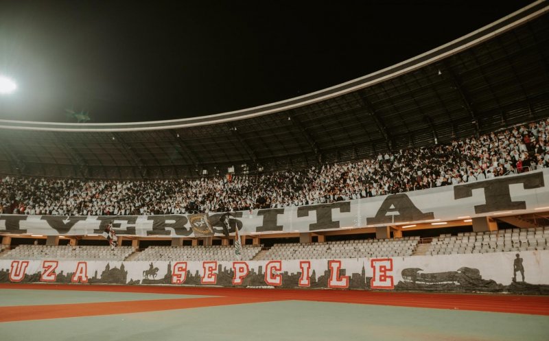 Topul mediei de spectatori din Superligă. Pe ce loc se află Universitatea și CFR