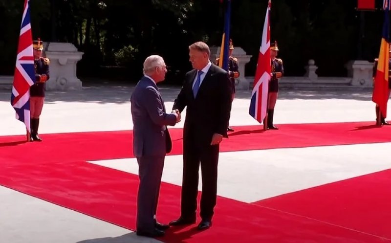 Regele Charles al III-lea a fost primit de preşedintele Klaus Iohannis la Palatul Cotroceni