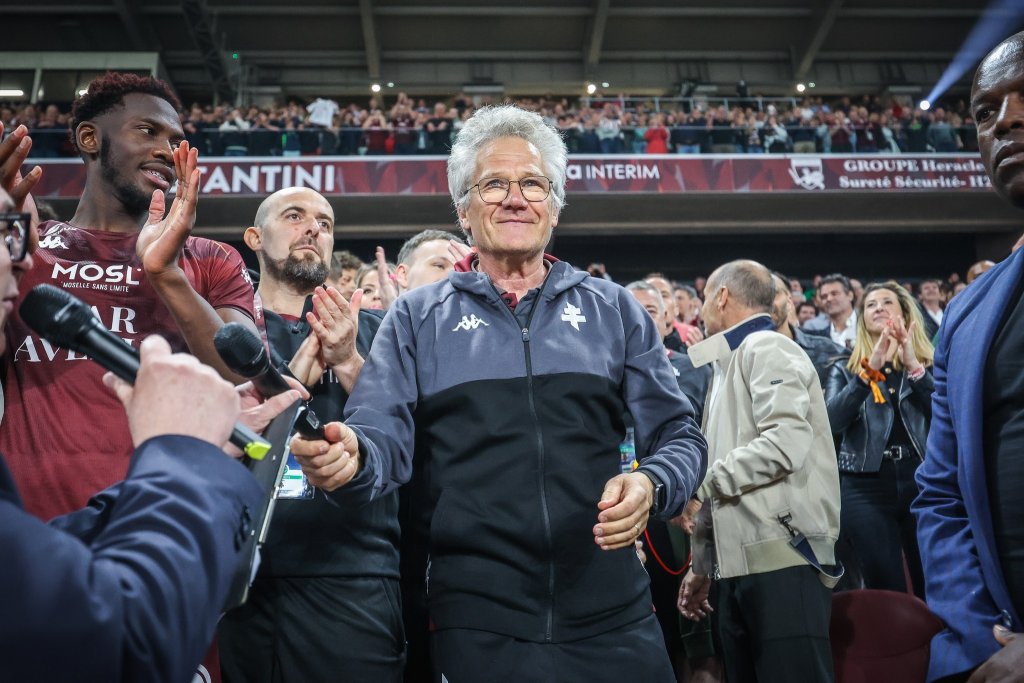 Ce spune Boloni despre posibilitatea de a antrena CFR Cluj: "Sunt un om politicos și aș sta de vorbă"