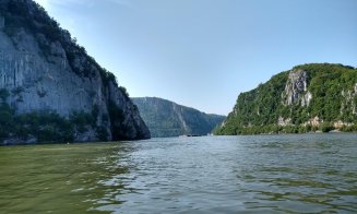 35 de tone de petrol, scurse în Dunăre de pe o navă bulgărească. Ce spun cei de la Apele Române despre riscul de poluare