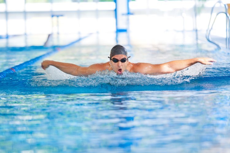 S-a deschis Piscina Olimpică exterioară a UTCN! Vezi PROGRAMUL și TARIFELE